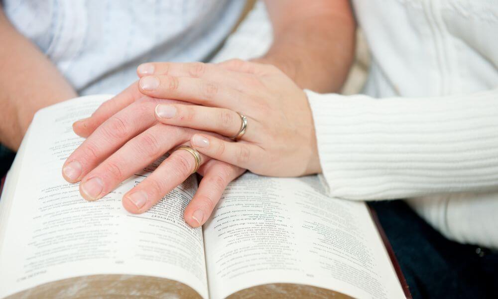 5 Bible Verses To Strengthen Your Marriage