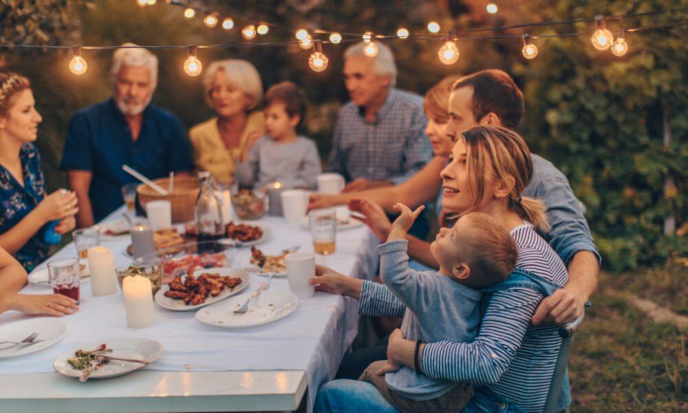 Different Ways To Strengthen Family Connections This Year