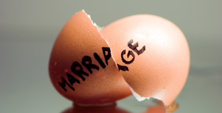 5 Ways to Keep Finances from Dividing Your Marriage